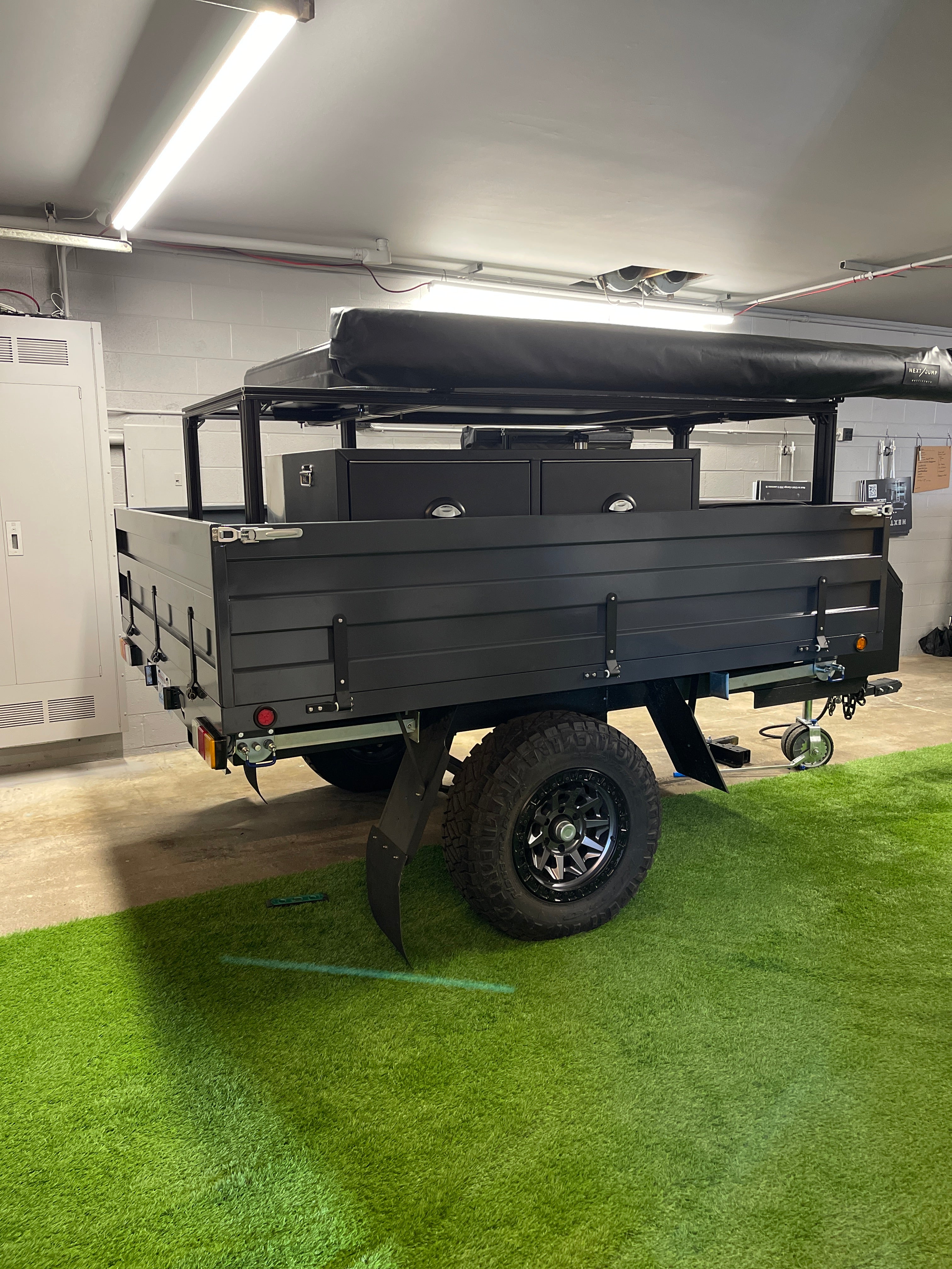 Mid-Size Long Aluminum Overland Trailer